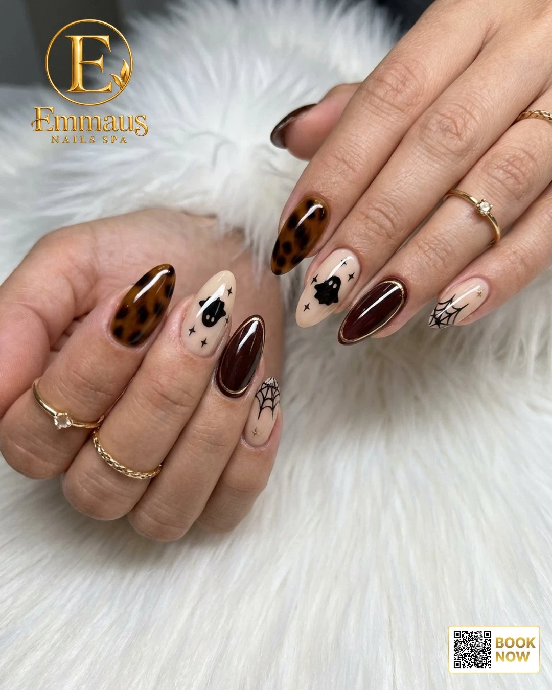 Halloween nail art Oct 2026